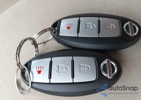 2014 Nissan Pathfinder Hybrid Sv z USA, uszkodzony, nr VIN 5N1CR2MM7EC656824